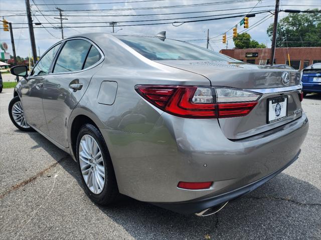 2017 Lexus ES 350 Sedan