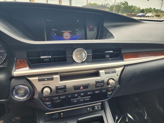 2017 Lexus ES 350 Sedan