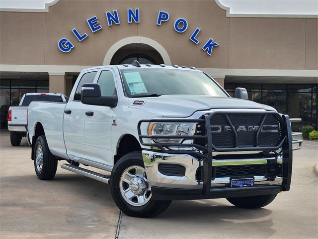 2024 RAM 3500 Tradesman Crew Cab 4x4 8 Box