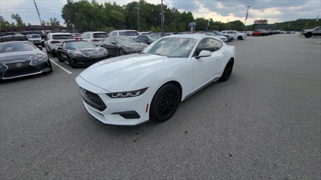 2024 Ford Mustang EcoBoost Fastback