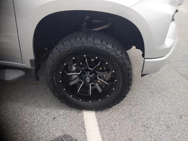 2022 Chevrolet Silverado 1500 4WD Crew Cab Short Bed RST