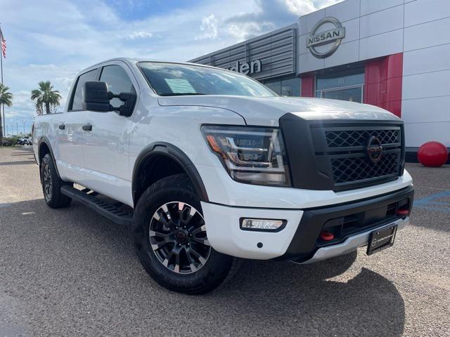 2024 Nissan TITAN Crew Cab PRO-4X 4x4