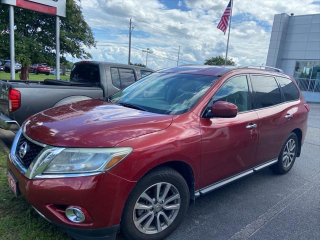 2015 Nissan Pathfinder SV