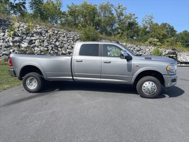 2024 RAM Ram 3500 RAM 3500 LIMITED CREW CAB 4X4 8 BOX