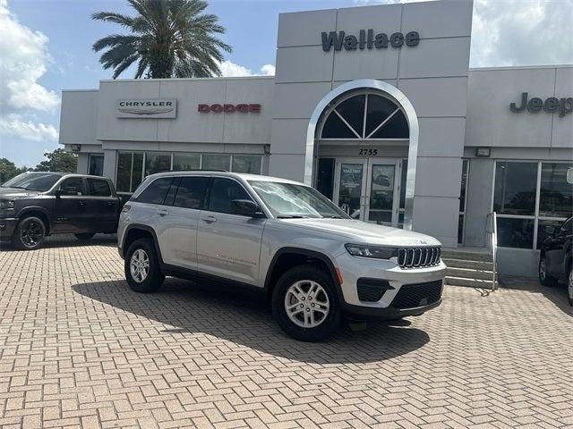 2024 Jeep Grand Cherokee GRAND CHEROKEE LAREDO 4X2