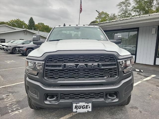 2024 RAM Ram 5500 Chassis Cab RAM 5500 TRADESMAN CHASSIS REGULAR CAB 4X4 84 CA 2024 RAM Ram 5500 Chassis Cab RAM 5500 TRADESMAN CHASSIS REGULAR CAB 4X4 84 CA