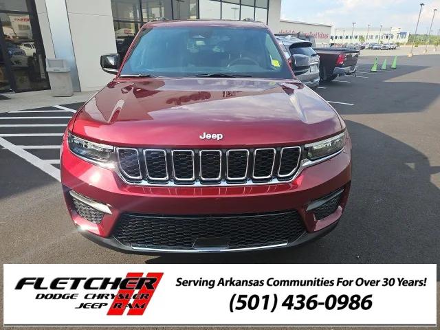 2024 Jeep Grand Cherokee GRAND CHEROKEE LAREDO X 4X4