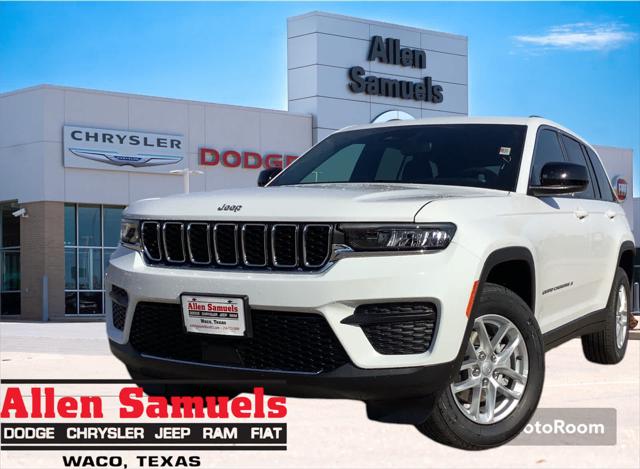 2024 Jeep Grand Cherokee GRAND CHEROKEE LAREDO X 4X4