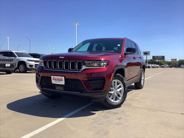 2024 Jeep Grand Cherokee GRAND CHEROKEE LAREDO X 4X4