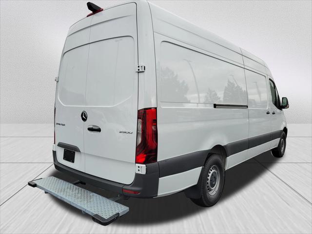 2023 Mercedes-Benz Sprinter 2500 High Roof 4-Cyl Gas