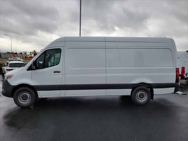 2023 Mercedes-Benz Sprinter 2500 High Roof 4-Cyl Gas