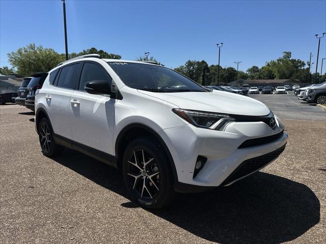 2017 Toyota RAV4 SE