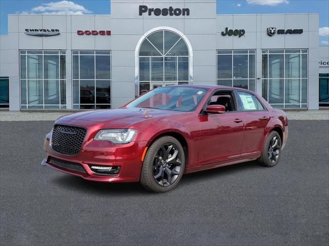 2023 Chrysler Chrysler 300 300 TOURING L RWD