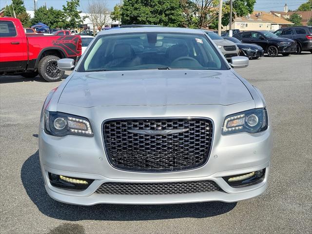 2023 Chrysler Chrysler 300 300 TOURING L AWD