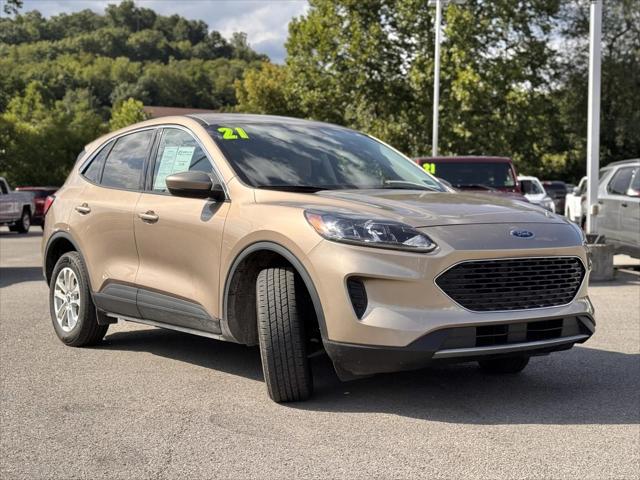 2021 Ford Escape SE Hybrid