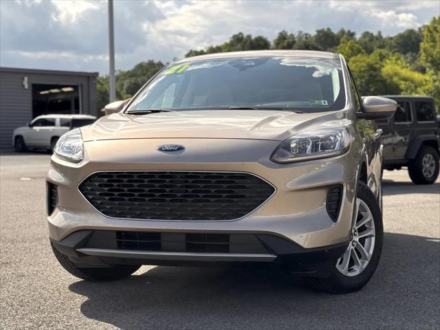 2021 Ford Escape SE Hybrid