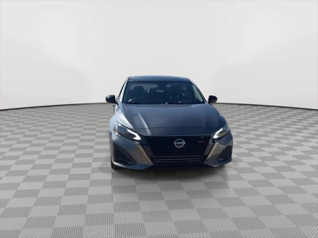 2023 Nissan Altima SR VC-Turbo FWD