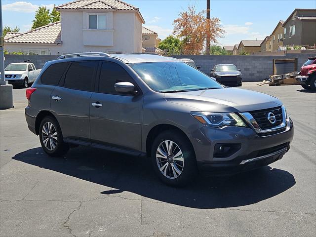 2019 Nissan Pathfinder SV