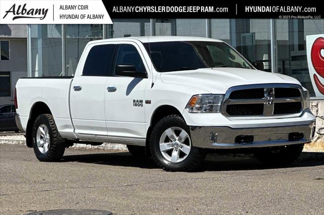 2017 RAM 1500 SLT