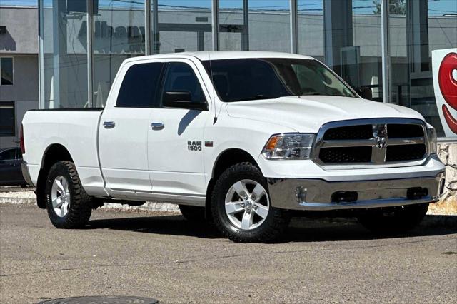 2017 RAM 1500 SLT