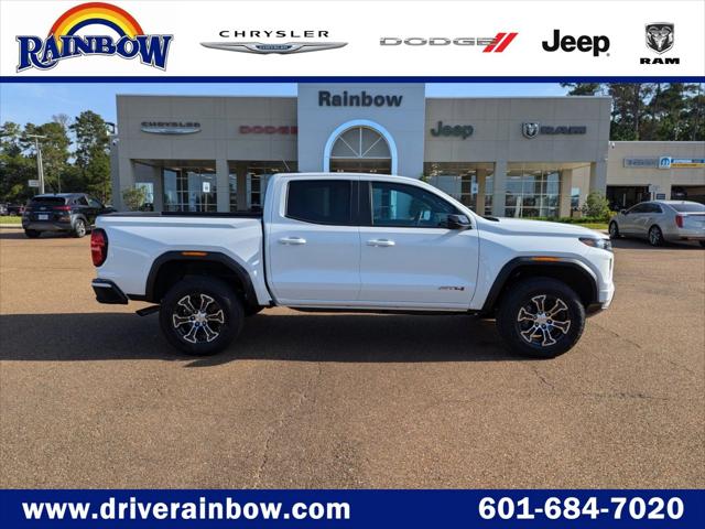 2023 GMC Canyon 4WD Crew Cab Short Box AT4