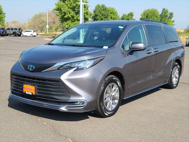 2022 Toyota Sienna XLE