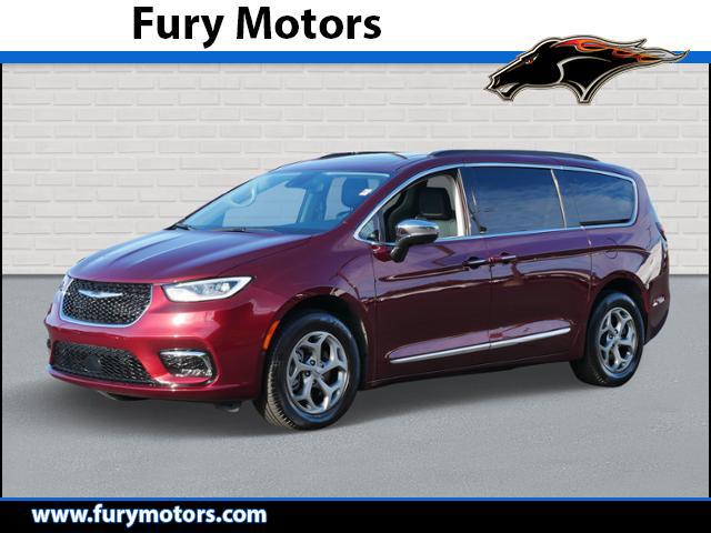 2023 Chrysler Pacifica Limited AWD for sale in South St. Paul, MN