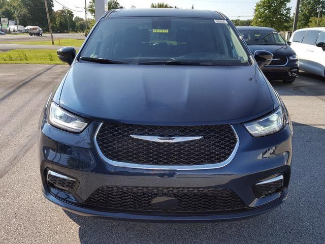 2024 Chrysler Pacifica PACIFICA TOURING L AWD