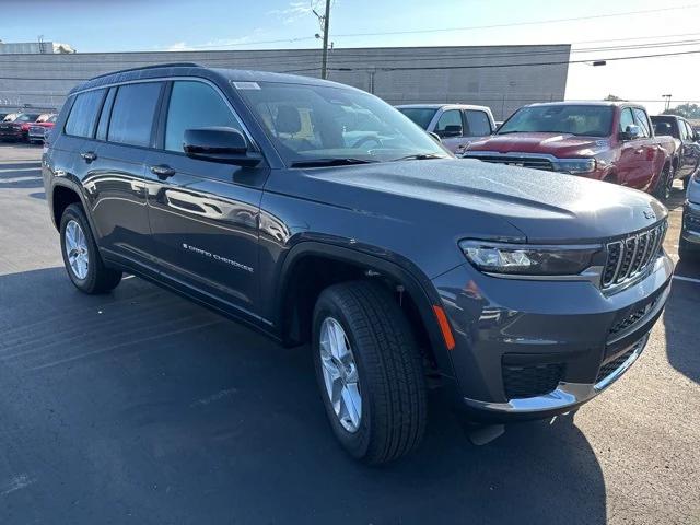 2024 Jeep Grand Cherokee GRAND CHEROKEE L LAREDO X 4X4