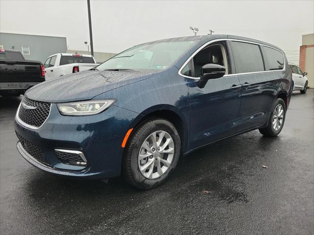 2024 Chrysler Pacifica PACIFICA TOURING L AWD