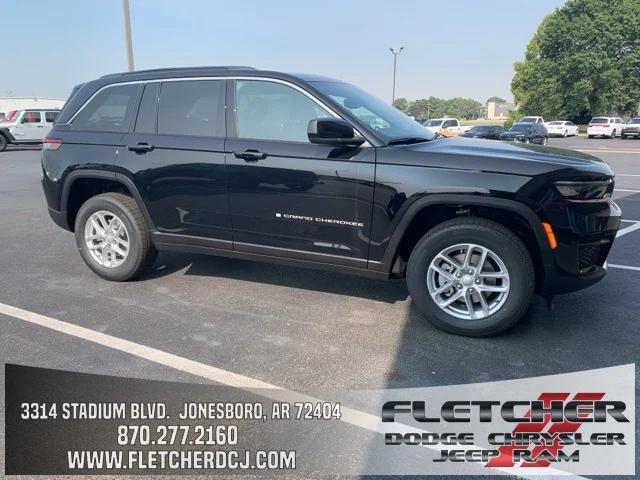 2024 Jeep Grand Cherokee GRAND CHEROKEE LAREDO X 4X2