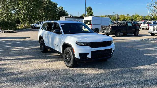 2024 Jeep Grand Cherokee GRAND CHEROKEE L ALTITUDE 4X4