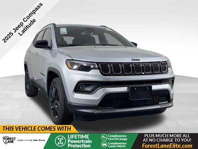 2025 Jeep Compass COMPASS LATITUDE 4X4