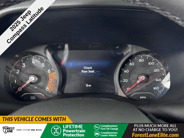 2025 Jeep Compass COMPASS LATITUDE 4X4