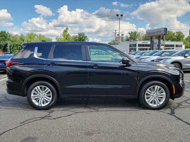 2022 Mitsubishi Outlander ES 2.5 S-AWC