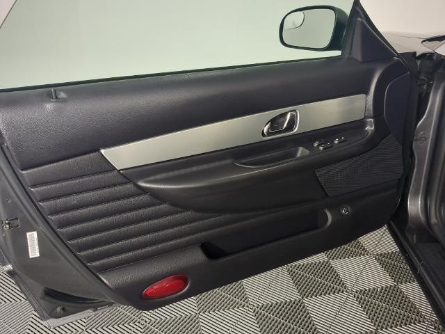 2003 Ford Thunderbird DELUXE/PREMIUM