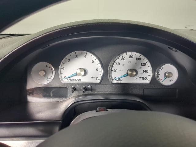 2003 Ford Thunderbird DELUXE/PREMIUM