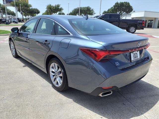 2022 Toyota Avalon XLE