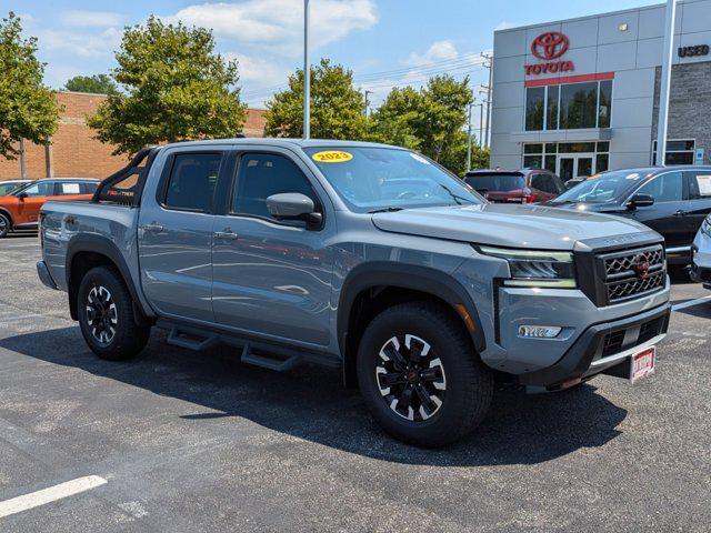 2023 Nissan Frontier Crew Cab PRO-4X 4x4 2023 Nissan Frontier Crew Cab PRO-4X 4x4