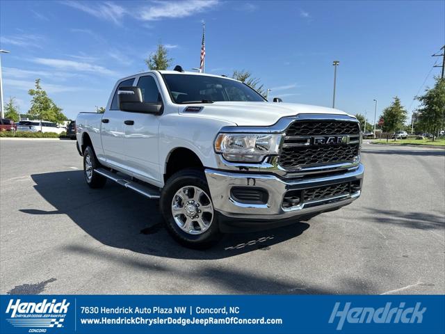 2024 RAM 2500 Tradesman Crew Cab 4x4 64 Box