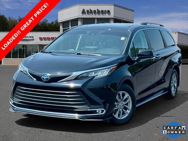 2022 Toyota Sienna XLE