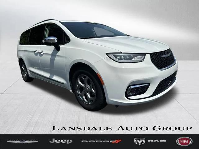 2023 Chrysler Pacifica Limited for sale in Montgomeryville, PA