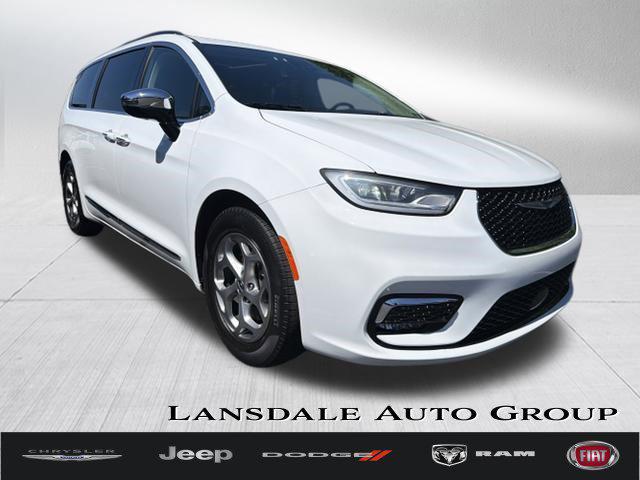 2023 Chrysler Pacifica Limited for sale in Montgomeryville, PA