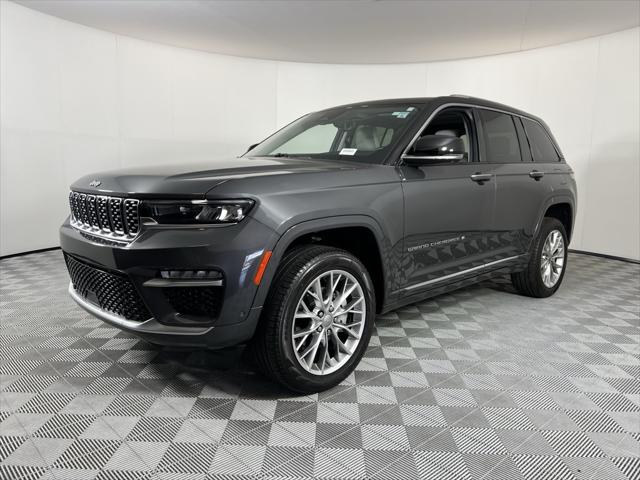 2022 Jeep Grand Cherokee Summit 4x2