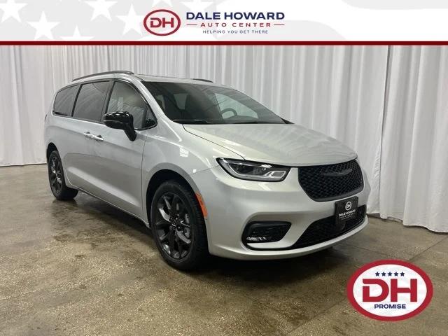 2024 Chrysler Pacifica PACIFICA LIMITED AWD