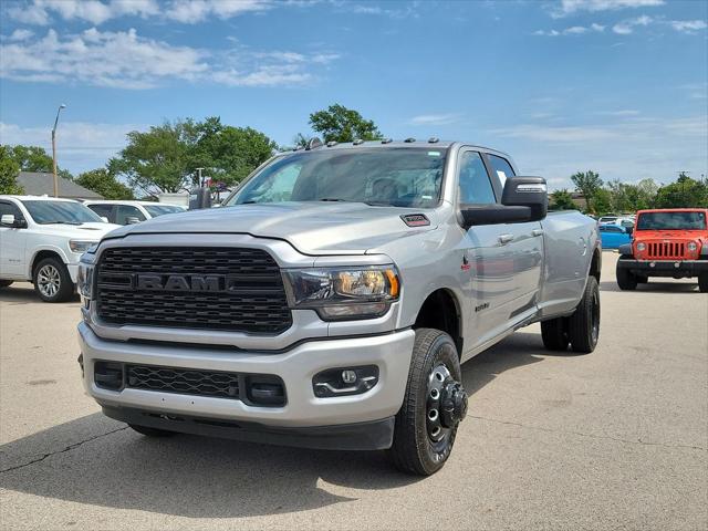 2023 RAM 3500 Big Horn Crew Cab 4x4 8 Box