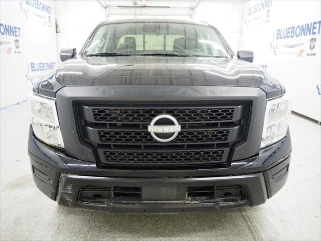 2023 Nissan TITAN Crew Cab S 4x4