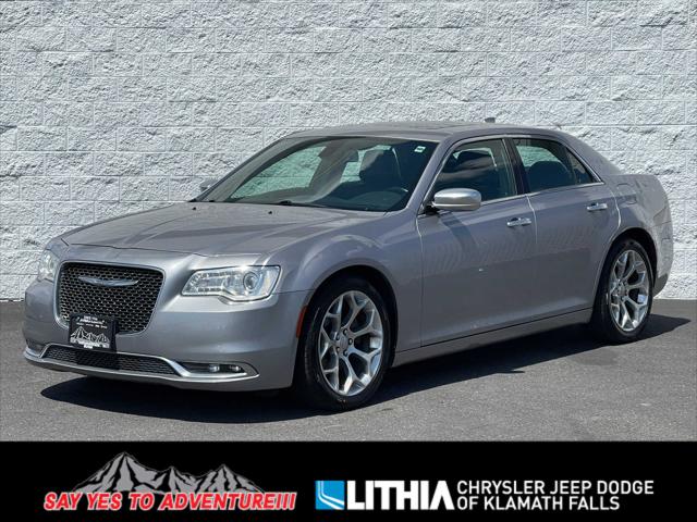 2017 Chrysler 300C Platinum