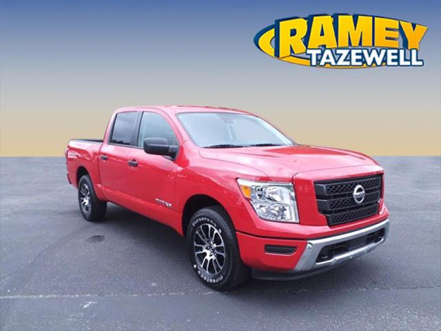 2022 Nissan TITAN Crew Cab SV 4x4