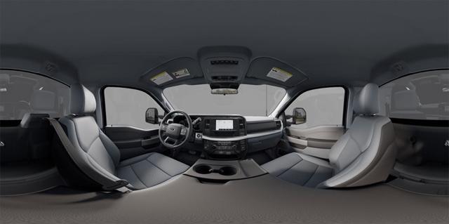 2024 Ford 600 XLT